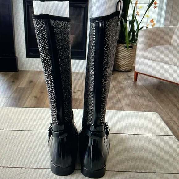 MICHAEL KORS Harness Black/White Print Knee-High Tall Rubber Rain Boots. - Picture 5 of 8